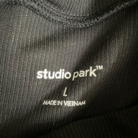 QVC Studio Park x Courtney Khondabi fitted ribbed turtleneck - Picture 3 of 9